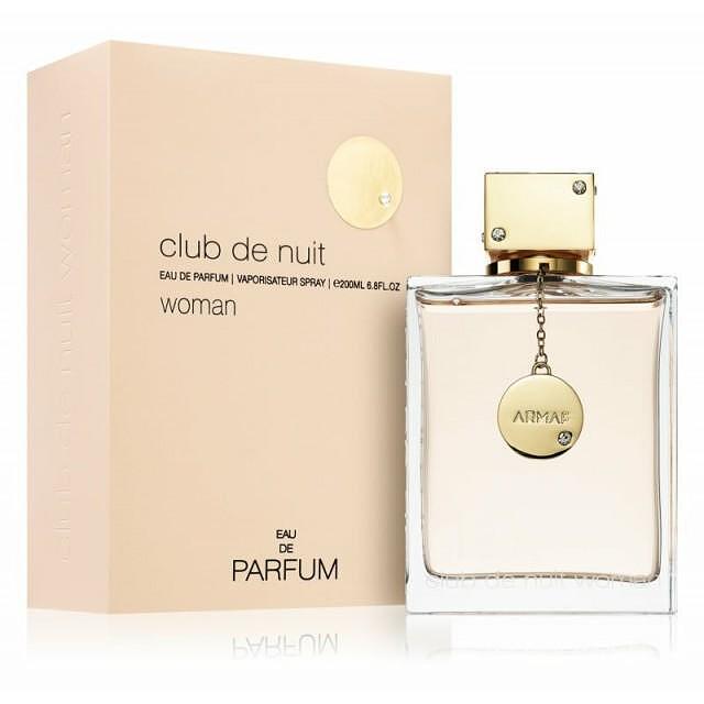 Club de Nuit Woman
